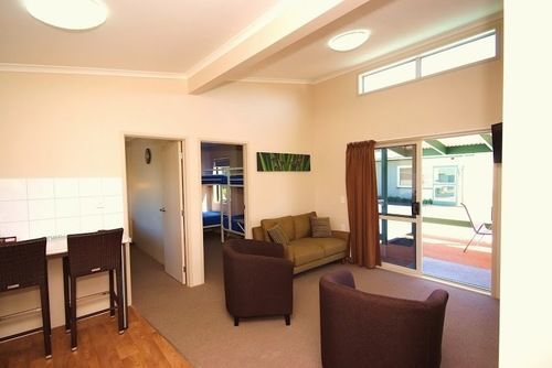 Omokoroa Kiwi Holiday Park ตาอูรังกา ภายนอก รูปภาพ